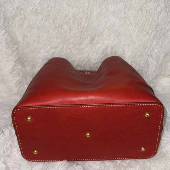 Dooney & Bourke NWT Florentine Small Brenna in Red - Picture 4 of 11